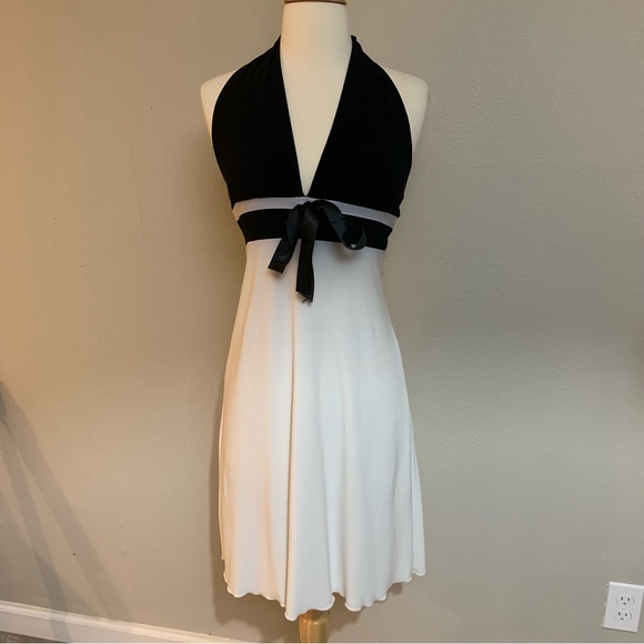Y2K BLACK AND WHITE VENUS HALTER DRESS - Picture 1 of 3